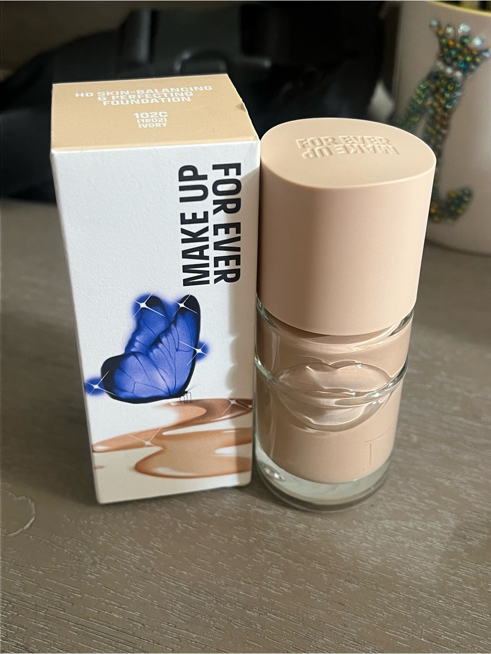 Makeup Forever HD Skin-Balancing Foundation - 102C